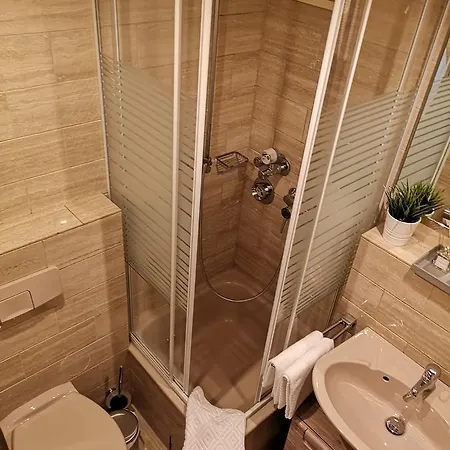 Rhepi-apartment Appartamento