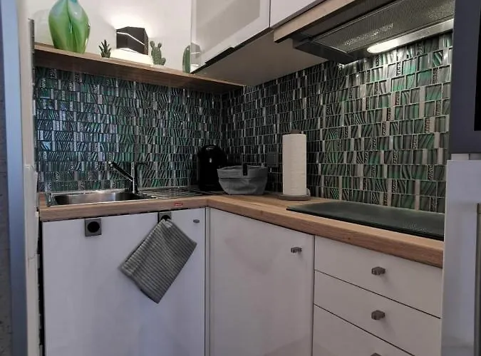 Lejlighed Rhepi-apartment